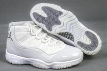 Women Jordan 11 Retro 03